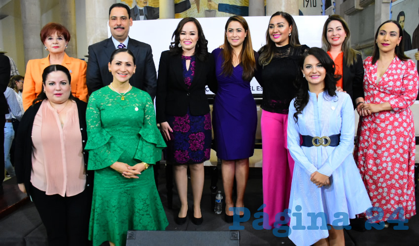 Tere Jiménez inauguró las Mesas de Trabajo hacia una Ley General para Prevenir, Sancionar y Erradicar el Delito de Feminicidio, en el vestíbulo del Palacio Legislativo