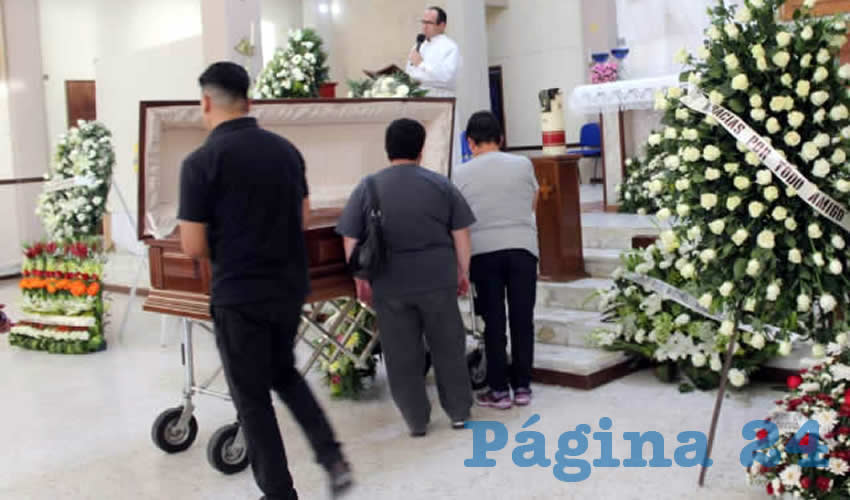 En la Parroquia del Señor de la Misericordia se llevará a cabo una misa exequial a las 13:00 horas y el cuerpo será inhumado en ese santuario