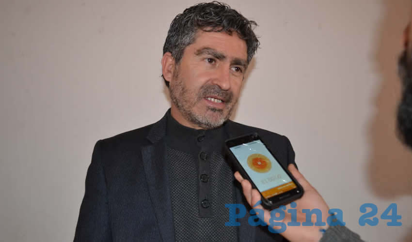 El titular de la Casa Municipal de Cultura, Vicente Rodríguez Cervantes, destacó que antes del Festival Cultural 2019, realizarán algunos proyectos de cultura en la capital zacatecana y en algunas de sus comunidades y bibliotecas, puesto que se aproximan las vacaciones de Semana Santa y se unirán a las actividades culturales y artísticas (Foto: Merari Martínez)