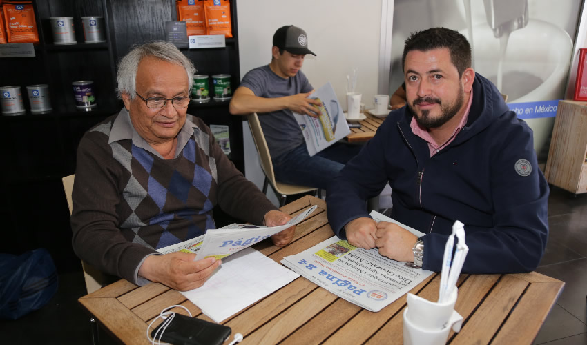 En Caf&eacute; Punta del Cielo departieron Jes&uacute;s Torres Lu&eacute;vano y Gustavo Malo Rinc&oacute;n