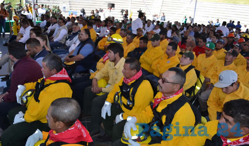 Reconocieron a los múltiples brigadistas y trabajadores que han realizado los esfuerzos para prevenir, controlar y erradicar los incendios forestales