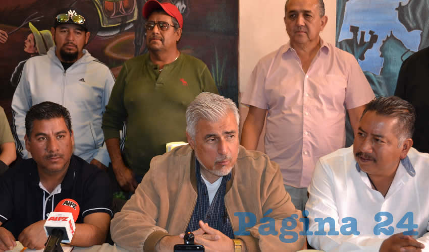 En conferencia de prensa indicó: “La triste realidad es que desde 2012 se secó el manantial de la comunidad de Cedros, y después de siete años estamos insistiendo en que la minera responda ante ese hecho” (Foto Merari Martínez)