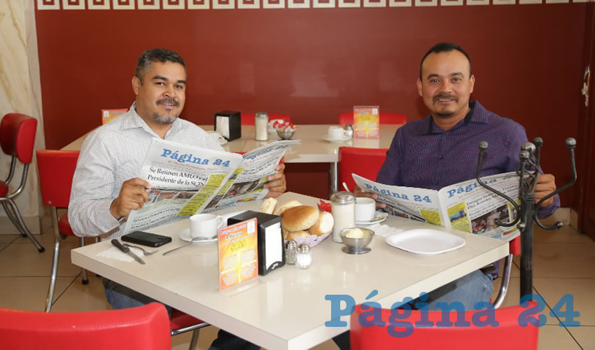 En el restaurante Mitla almorzaron Marco Arturo Delgado Martín del Campo, exdiputado local; y Adrián Ruiz Loera