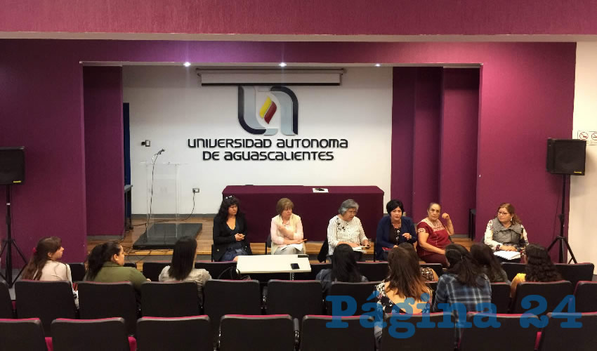 Tras la manifestaci&oacute;n, estudiantes fueron atendidas por la Defensor&iacute;a de Derechos Universitarios de la UAA