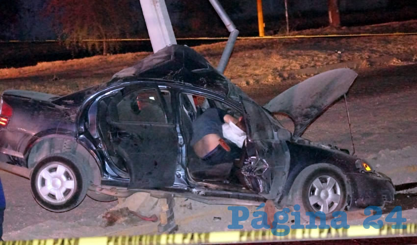El conductor y el piloto, Jesús Alfredo Collazo Peralta y y Alfonso Ixtlahuaca López, respectivamente, murieron al instante