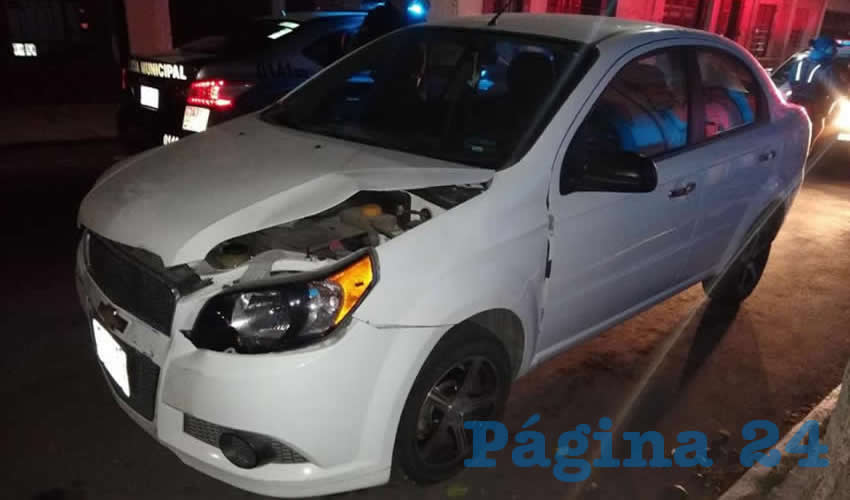 El autom&oacute;vil Chevrolet Aveo que manejaba peligrosamente el briago Jos&eacute; Luis Reyes