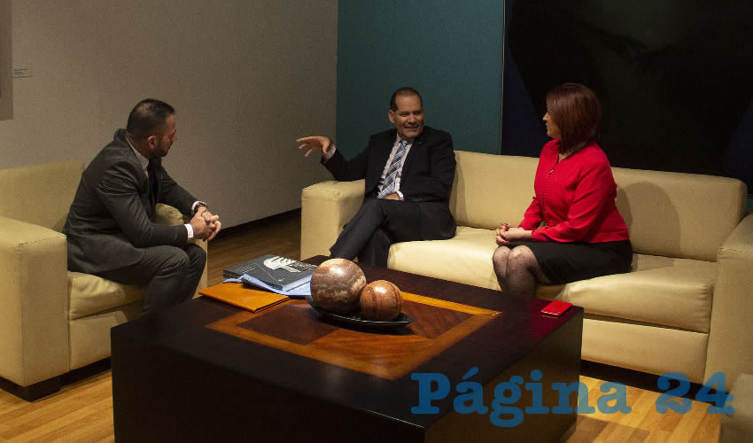El gobernador Mart&iacute;n Orozco Sandoval se reuni&oacute; con Fr&eacute;d&eacute;ric Vacheron, representante de la Oficina en M&eacute;xico de la Unesco