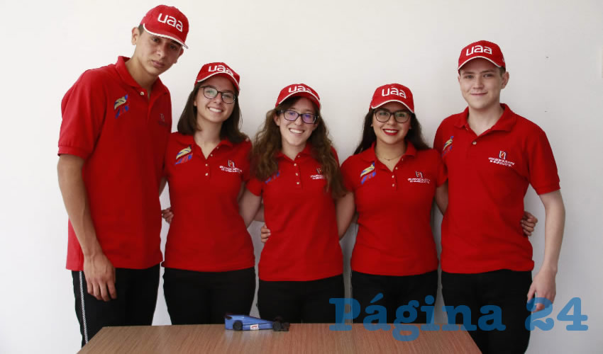 Este grupo de estudiantes pertenecen al Centro de Educaci&oacute;n Media forman parte de la comunidad del bachillerato general y bachillerato internacional