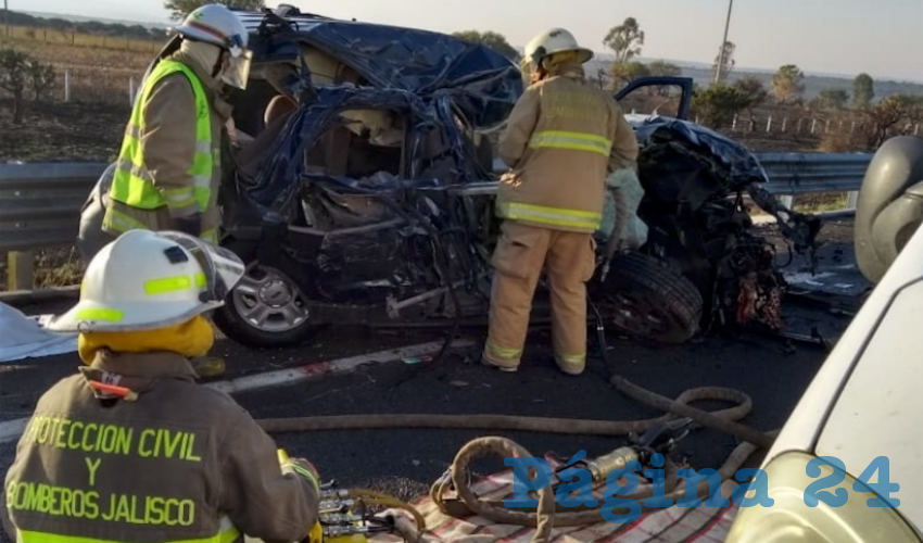 Totalmente destrozada quedó la camioneta, en fatal percance ocurrido sobre la autopista 307