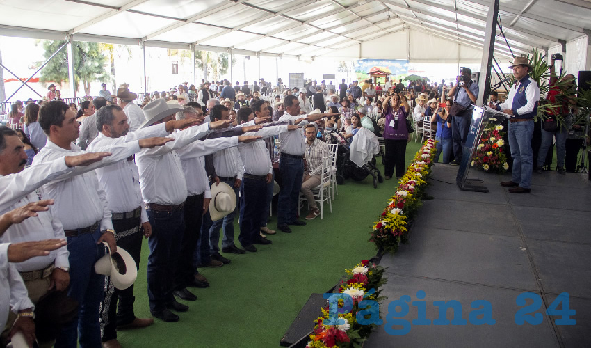El Gobierno del Estado refrenda su trabajo de cercan&iacute;a con las 11 asociaciones ganaderas de la UGRA