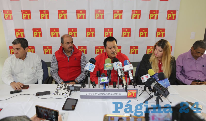 Conferencia de Prensa del Partido del Trabajo (PT)