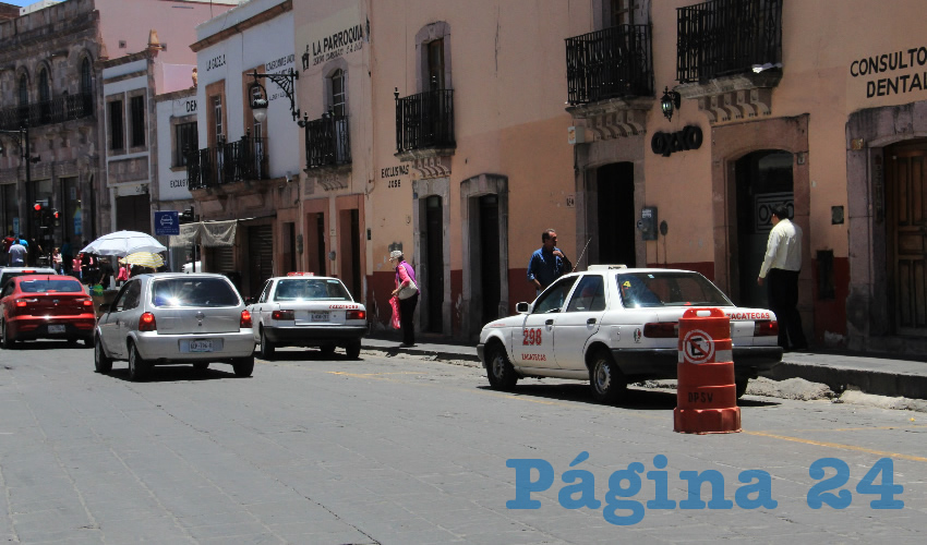 Si bien las autoridades han implementado ciertos programas para que se establezcan reglas para el cobro y el uso de espacios, los programas no han dado resultados, a pesar de los taxímetros o tarifas establecidas