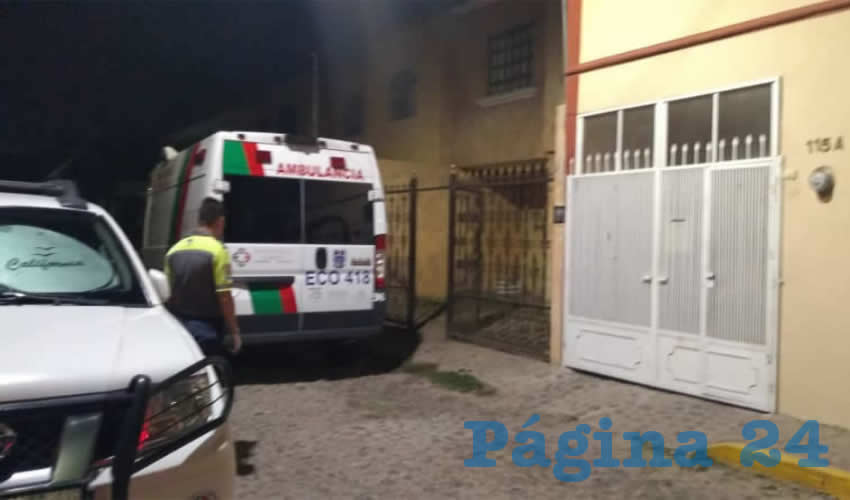 En 2ª Privada de Fundición 115, casi esquina con calle Santo Tomás, en el fraccionamiento San Cayetano, fue encontrado el cuerpo putrefacto de la suicida Elba Guadalupe Vera Acosta, de 51 años