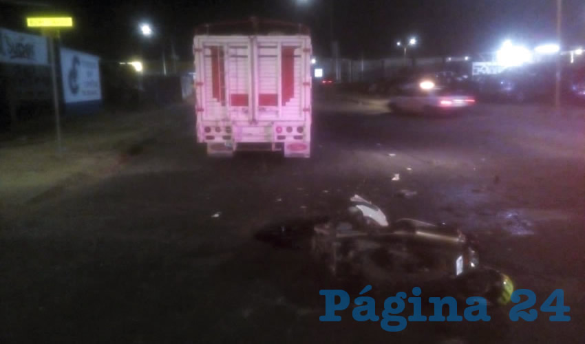El fatal percance ocurrió sobre bulevar a Zacatecas, frente al Centro Comercial Agropecuario