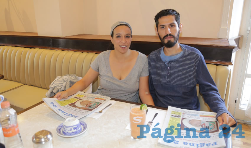 En Sanborns Francia compartieron el pan y la sal Sara Medina Izquierdo y Adolfo Aguirre Ponce
