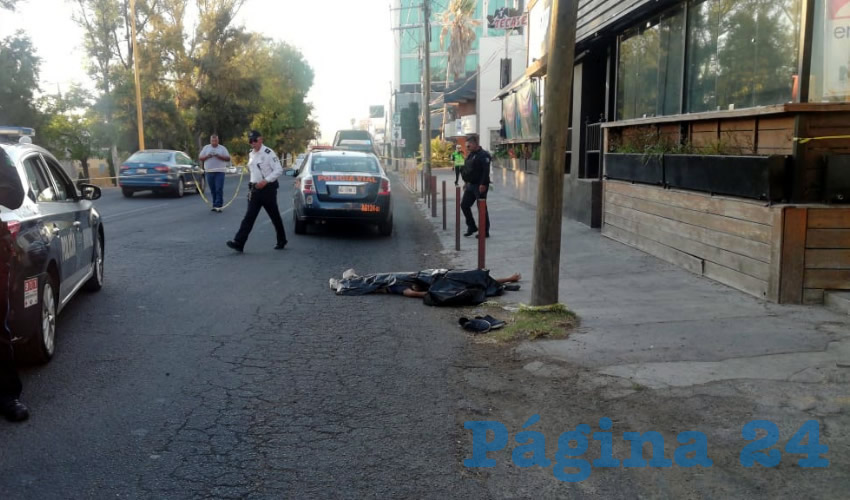 Víctor Manuel Franco Chávez fue embestido por una camioneta, cuyo chofer escapó de inmediato