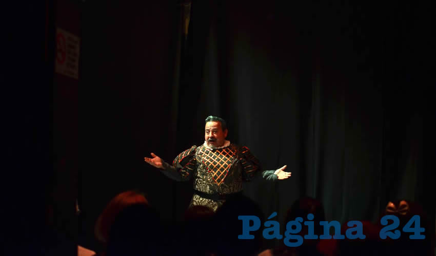 El objetivo es acercar a las personas dedicadas al teatro a la escritura dramática a partir de situaciones reales que suceden en México