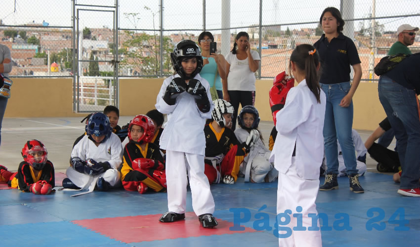 Es una excelente opción para que niñas y niños convivan y pasen su tiempo libre realizando una actividad que contribuya a su sano desarrollo