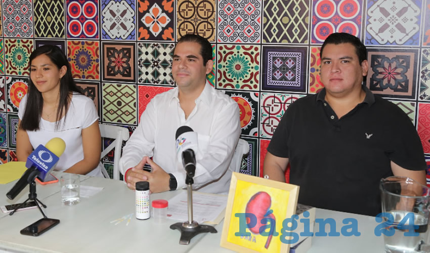 Rueda de prensa Fundaci&oacute;n Apoyo Renal de Aguascalientes (Foto: Eddylberto Lu&eacute;vano Santill&aacute;n)