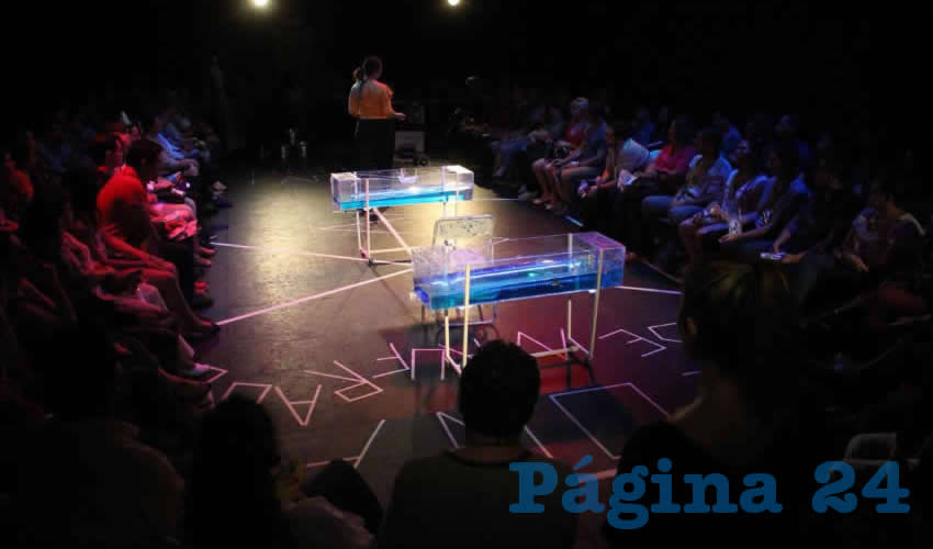 Puesta en escena de la obra “Lo Que Nos Trajo Hasta Aquí”