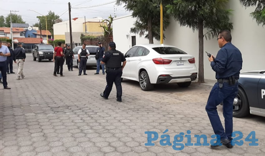 La camioneta BMW que conducía Samuel “N” “N” “El Chabelo”, al momento de ser interceptado por los delincuentes