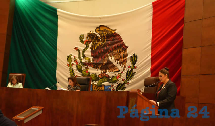 En sesión ordinaria del Congreso del Estado fue aprobado con 20 votos de igual número de diputados presentes en la Sala de Plenos, la comparecencia de Benjamín de León Mojarro titular de la Junta Intermunicipal de Alcantarillado y Agua Potable de Zacatecas (Jiapaz) (Foto Merari Martínez Castro)