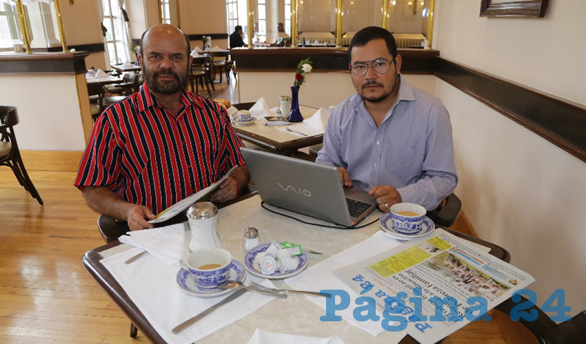 En Sanborns Francia desayunaron Jorge Orozco Sierra y Edgar Román Campos