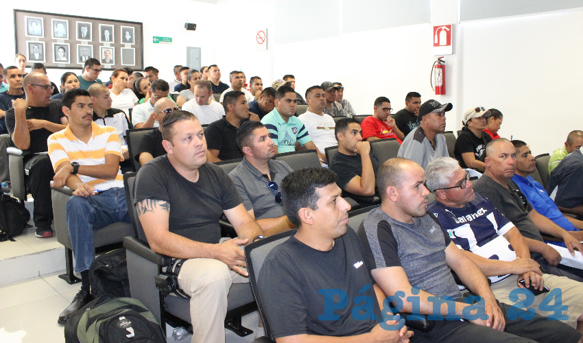 Los 69 elementos estarán durante 40 horas en el curso que refuerza sus conocimientos, destrezas, aptitudes y capacidades Los 69 elementos estarán durante 40 horas en el curso que refuerza sus conocimientos, destrezas, aptitudes y capacidades