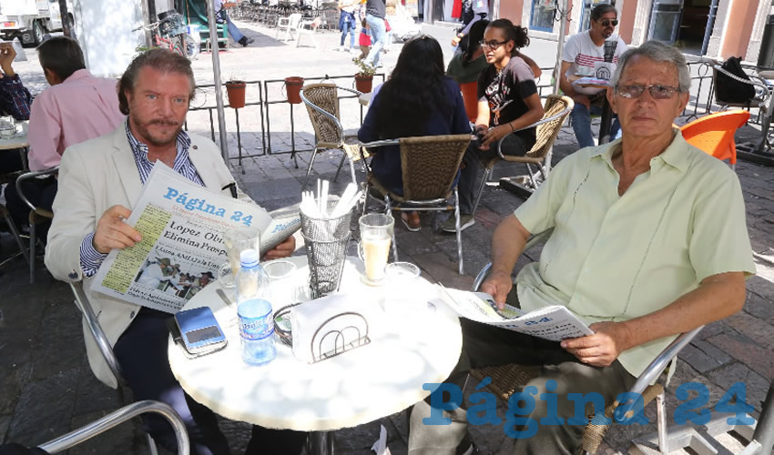 En Café Catedral desayunaron Luis Miguel Andrea, director para Europa de la Universidad de Santa Fe; y Matías Lozano, periodista