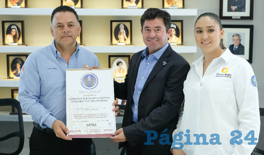 Al recibir el distintivo, Luis Ríos Garrido, gerente del comedor operado por Grupo Bajío, agradeció el apoyo y asesoría brindado por la Secretaría de Turismo del estado