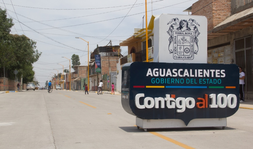 En la calle Felipe Ángeles de Pabellón de Arteaga se intervino una longitud de 340 metros en beneficio de 46 mil 473 personas
