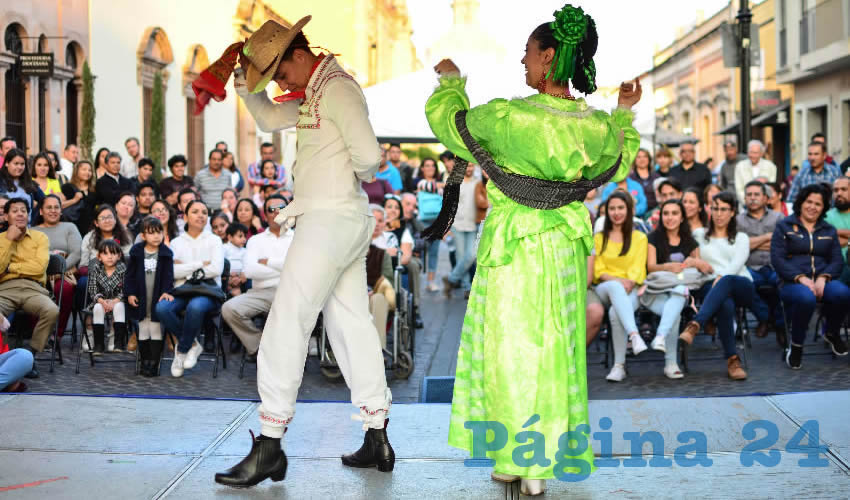 Se ha contado con la participaci&oacute;n de m&aacute;s de 180 agrupaciones de todas las disciplinas art&iacute;sticas, danza, cine, teatro y m&uacute;sica de diversos g&eacute;neros