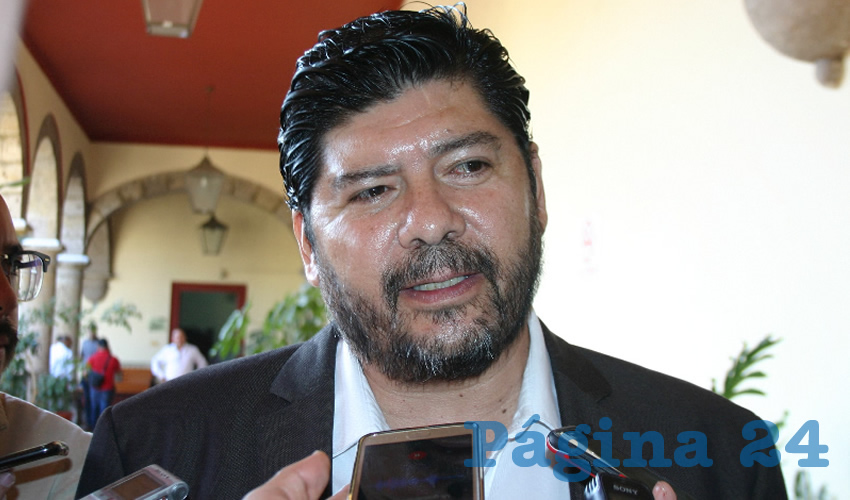 Aunque hace días se denunció la presencia de aviadores en el Congreso de Jalisco, para el área administrativa “teóricamente” no existen, señaló Salvador de la Cruz Rodríguez, secretario general del legislativo/Foto: Francisco Tapia