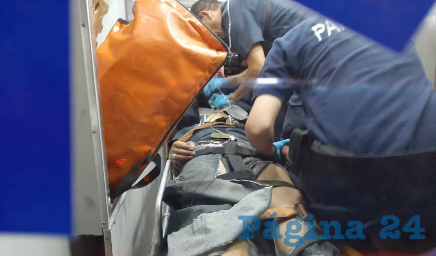 El pillo, cuyo nombre no fue revelado, sufrió fracturas en las piernas y múltiples contusiones