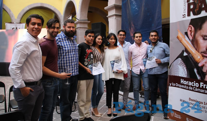 Agradecieron la participación de los concursantes ahí presentes, y se les invitó a seguir expresándose a través de la cultura y las artes