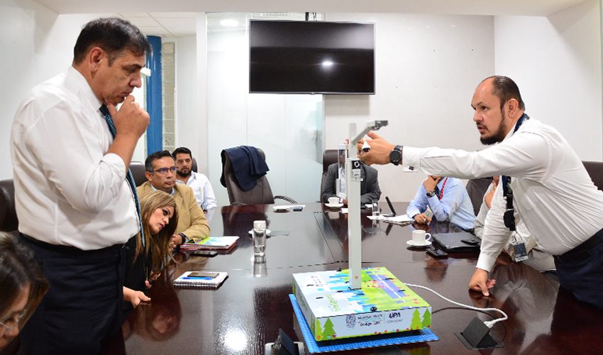 El prototipo se presentó al titular de la Coordinación Estatal de Planeación y Proyectos con la intención de generar sinergia en materia de innovación