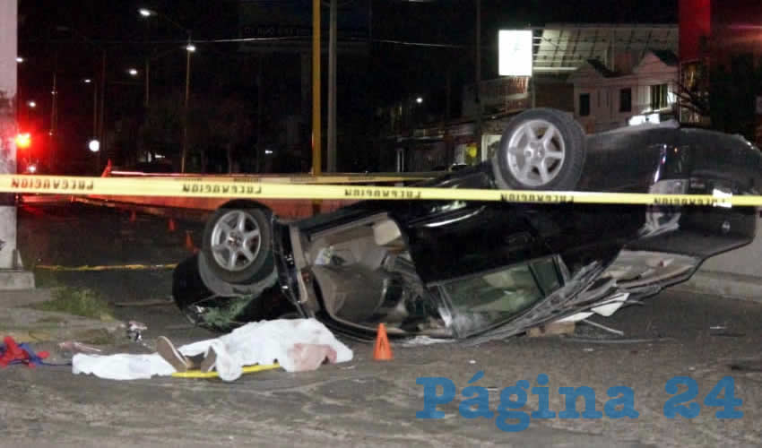 Carlos González González fue rescatado con vida, pero murió al ser colocado en una camilla