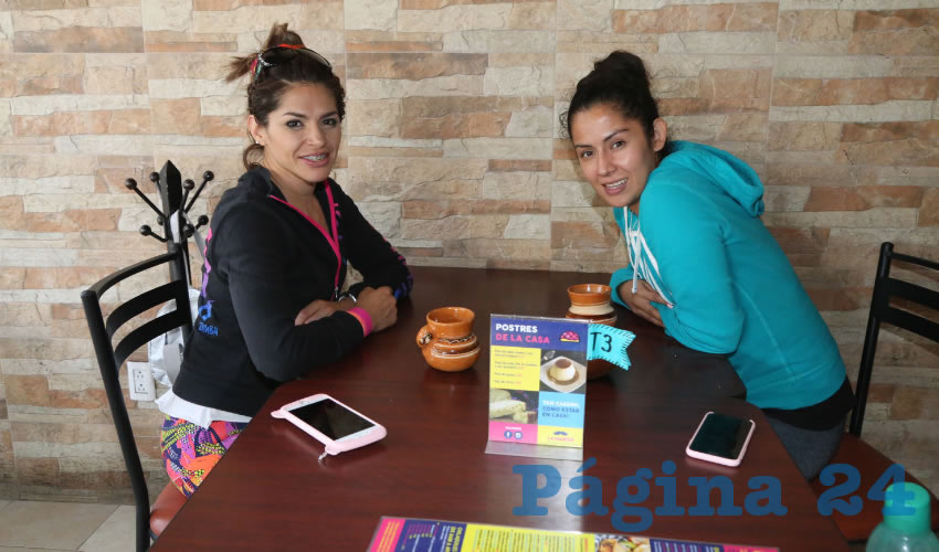 En el restaurante La Madero compartieron el pan y la sal Vanessa Anaya Reséndiz y Karla Alvarado Cuevas