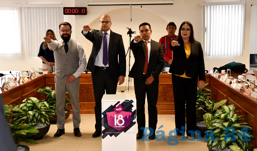 José de Jesús Macías Macías y Francisco Antonio Rojas Choza, Zayra Fabiola Loera Sandoval y Javier Mojarro Rosas integran la Comisión Temporal de Reglamentos y Lineamientos del IEE