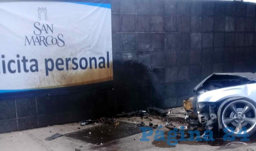 Cristian Alberto “N” “N” destrozó su auto “chocolate”, al chocar contra una pared