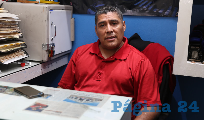 Gerardo Dur&aacute;n Medina, l&iacute;der de Comerciantes del Mercado Ter&aacute;n (Foto: Eddylberto Lu&eacute;vano Santill&aacute;n)