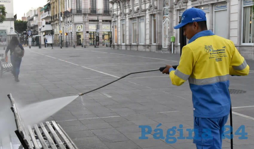 Se levant&oacute; un diagn&oacute;stico para sustituir los focos y faroles necesarios, as&iacute; como para despejar los andadores de cables a&eacute;reos