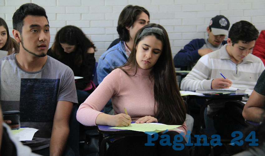 Para realizar la solicitud se requiere un promedio mínimo de 8.0 en los estudios correspondientes y no contar con ningún otro apoyo o beca