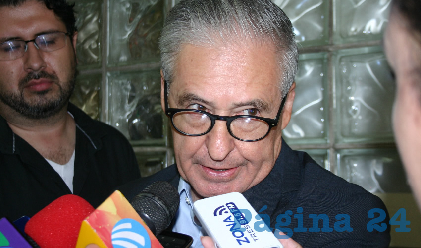 Enrique Ibarra, secretario de Gobierno de Jalisco, consideró que no se echará abajo la obra de El Zapotillo, ya que se han gastado en ella “del erario público varios miles de millones de pesos”, además de que el criterio sustantivo para construirla “es el requerimiento del agua para consumo humano en primer lugar”, aclaró/Foto: Francisco Tapia