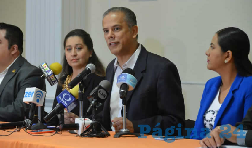 Rueda de prensa de José Antonio Arámbula López