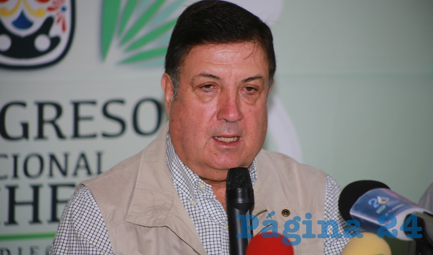 Salvador Álvarez Morán, tesorero de la Confederación Nacional de Organizaciones Ganaderas (Foto: Eddylberto Luévano Santillán)