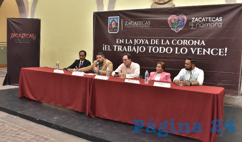En conferencia de prensa, personal de Grupo Modelo en conjunto con la Secretaría de Economía de Zacatecas (Sezac) lanzaron un programa de apoyo y empoderamiento a pequeños negocios (Foto Rocío Castro Alvarado)