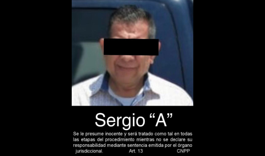 Por tráfico de armas y delincuencia organizada, fueron detenidos un total de ocho sujetos, entre los que se encuentran dos policías en activo y el director de la policía de Villa Corona/Fotos: Especial
