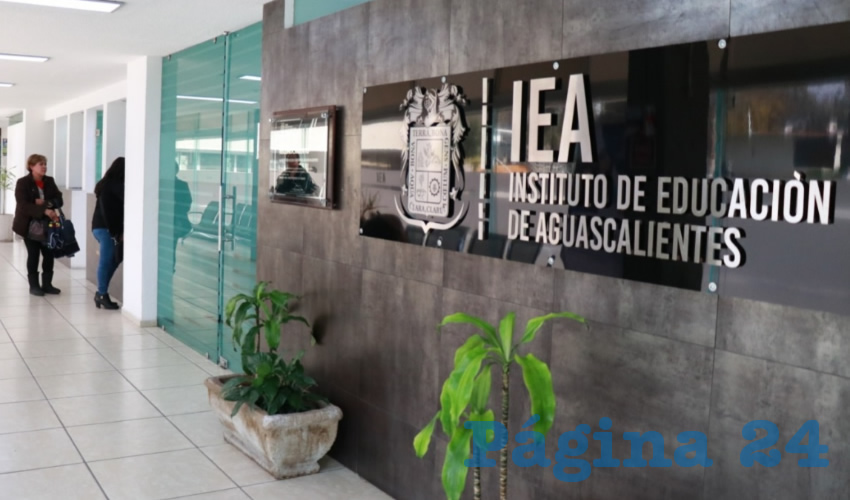La recepción de documentos se realizará en el Departamento de Profesiones del IEA