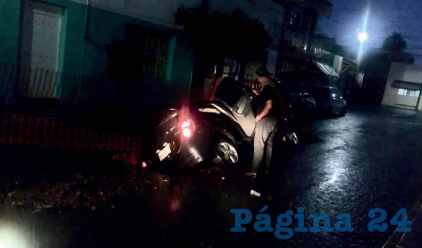 En pleno barrio del Encino ocurrió el accidente